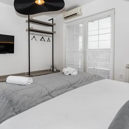 Art Of Living Luxury Three Apartman